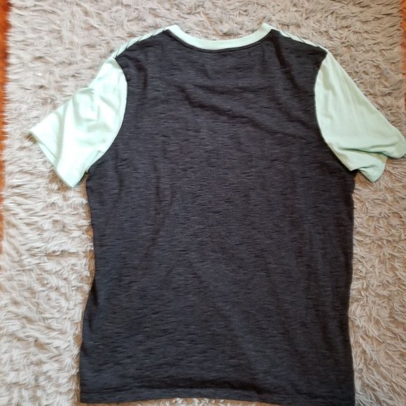 Tony Hawk T shirt, Men's small, EUC - Picture 2 of 4